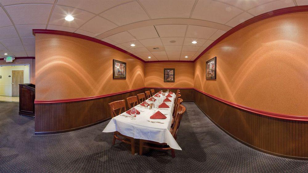 Holiday Inn Express Spokane Airport By Ihg Exterior foto