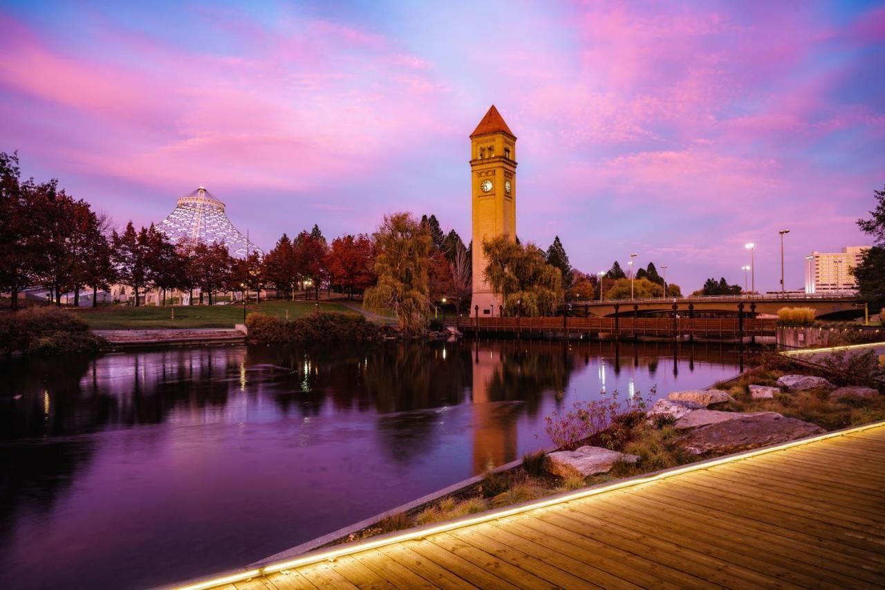 Holiday Inn Express Spokane Airport By Ihg Exterior foto