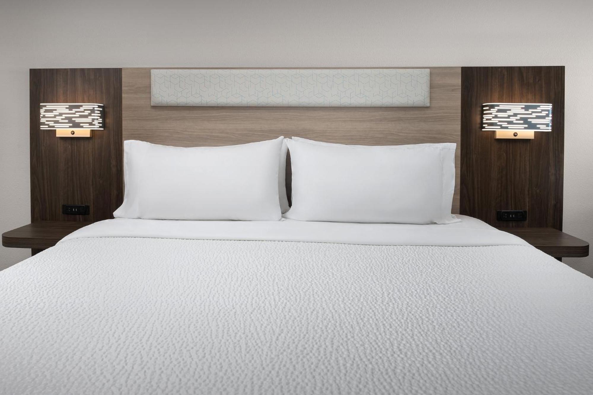 Holiday Inn Express Spokane Airport By Ihg Exterior foto