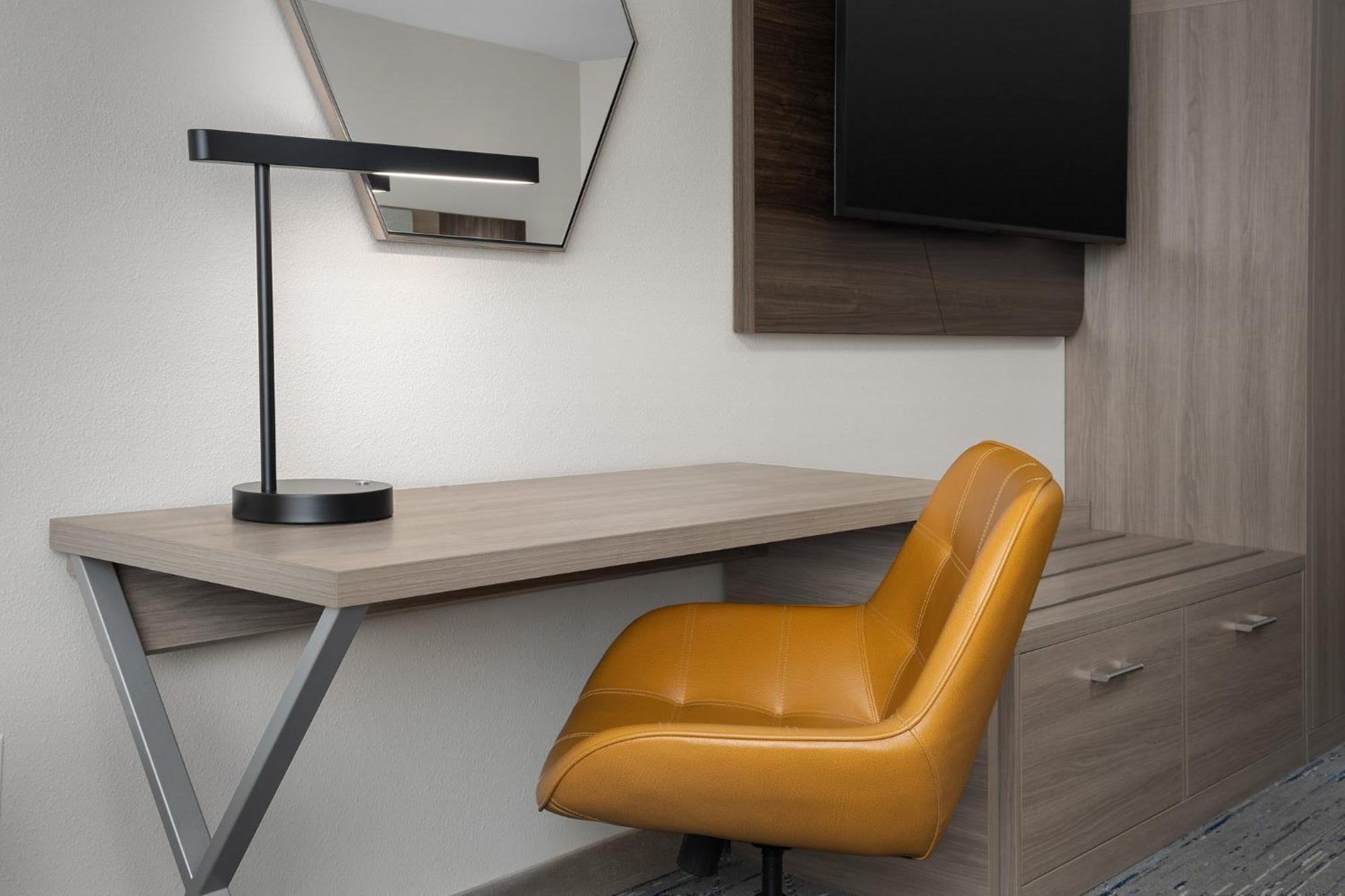 Holiday Inn Express Spokane Airport By Ihg Exterior foto